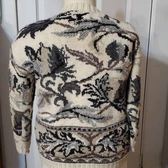 Sweater, woman's pullover - Picture 3 of 4